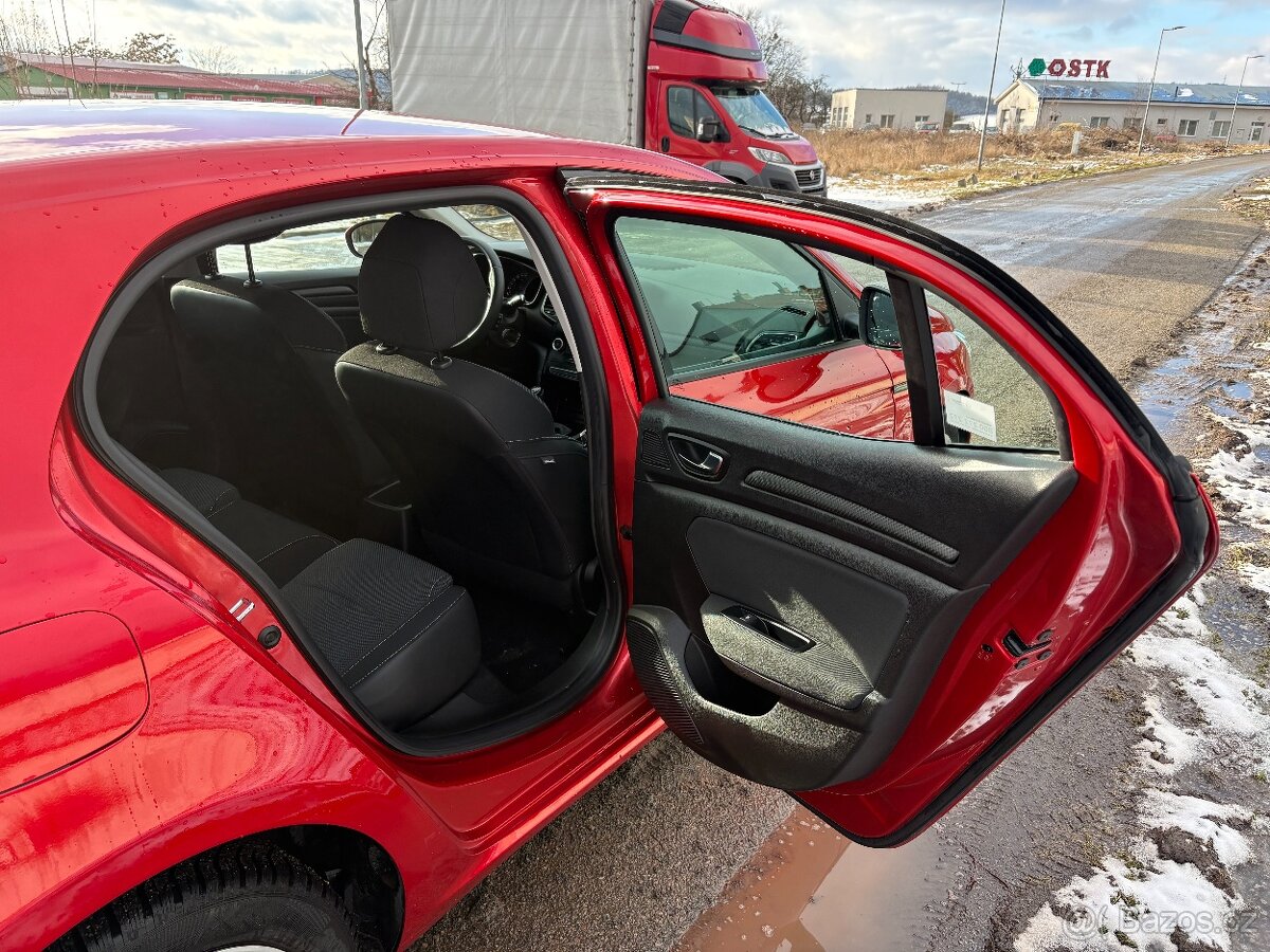 Renault Mégane, 1.3TCe - 75kW ČR nová STK - 19