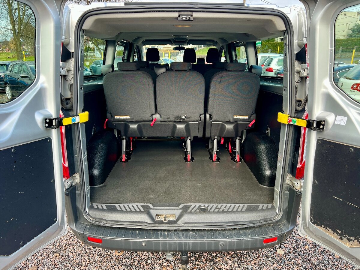Ford Transit Custom 2.0d 96 kW 9 míst Long,Klima - 19