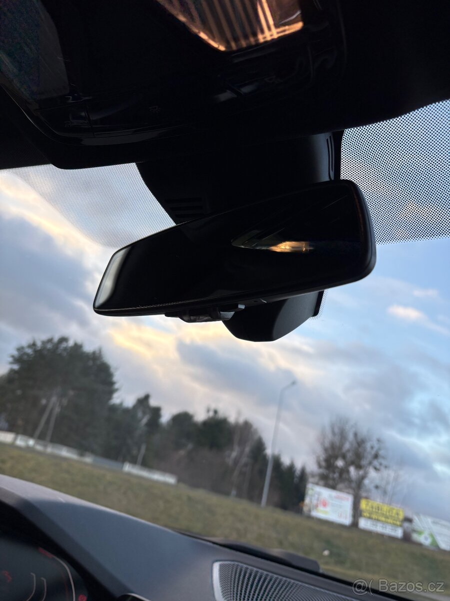 BMW G20 330ix 2021r - 19