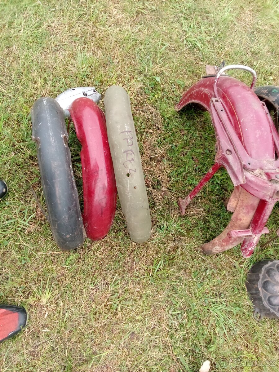 Manet,Cz,Jawa Pérák Stadion. - 19