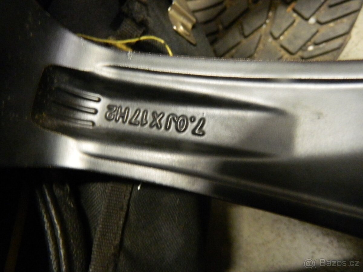alu kola 5x100+celoroční pneu r17 - 19