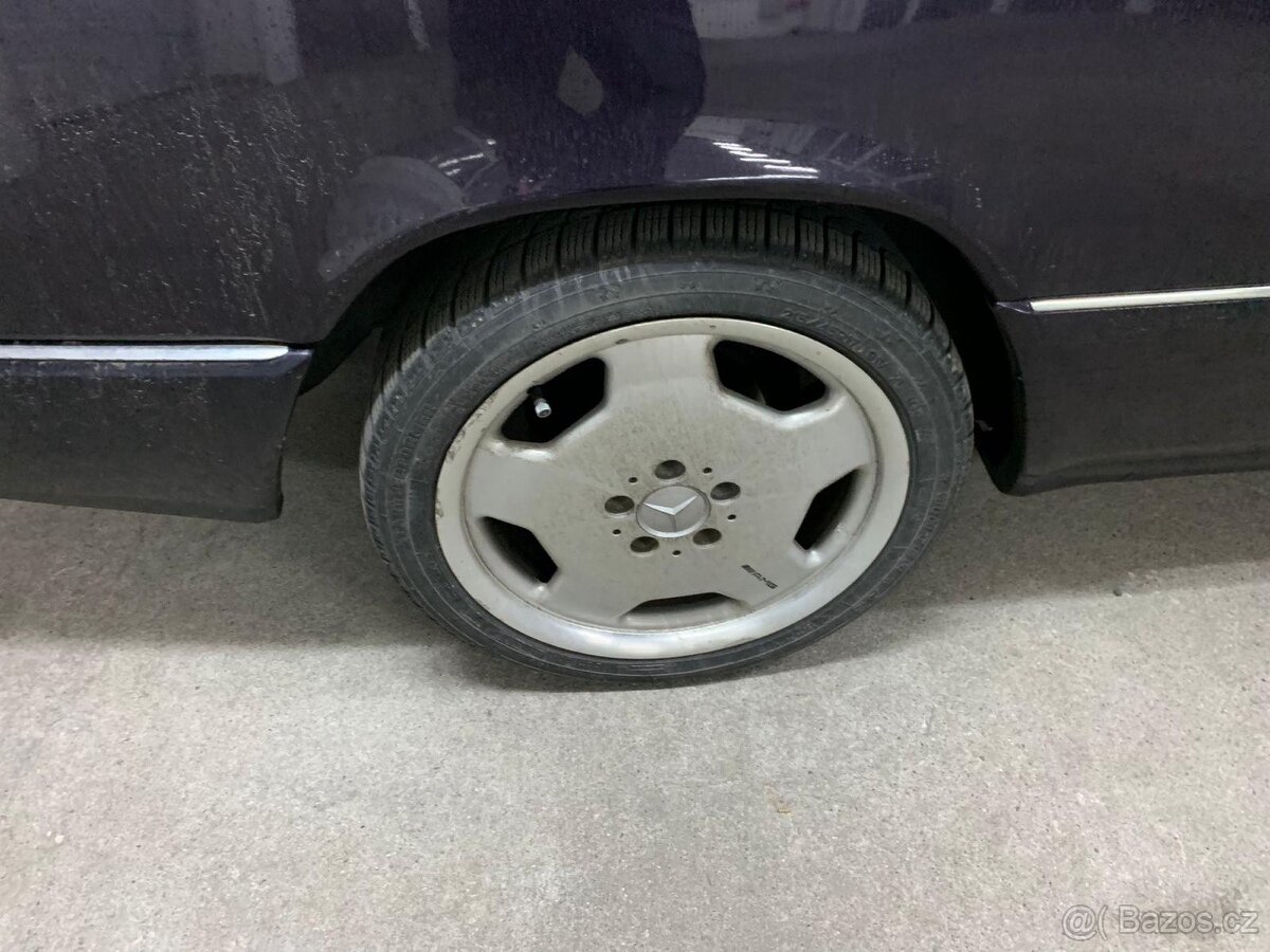 Mercedes-Benz 124C Coupe - 19