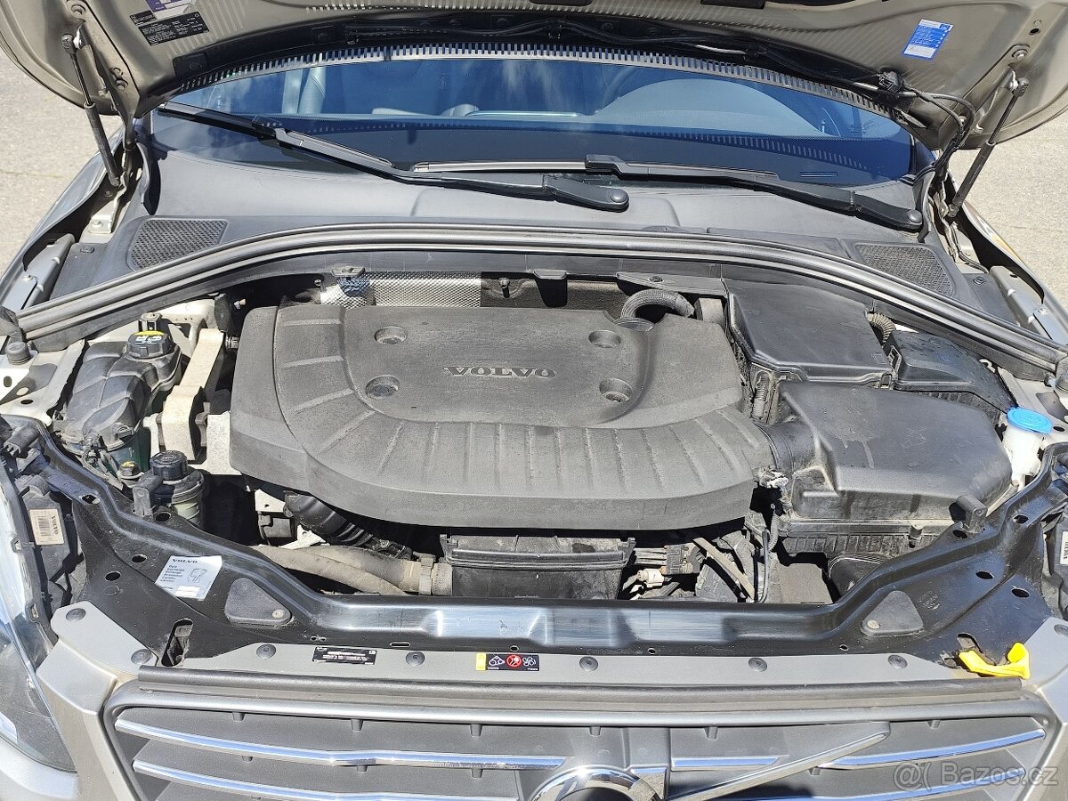 Volvo XC60.AWD.2.4D.140kw.R.V.1/2016.STK 5/2028 - 19