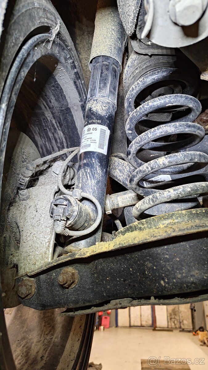 VW Tiguan R r.v. 2021 235kw - 19