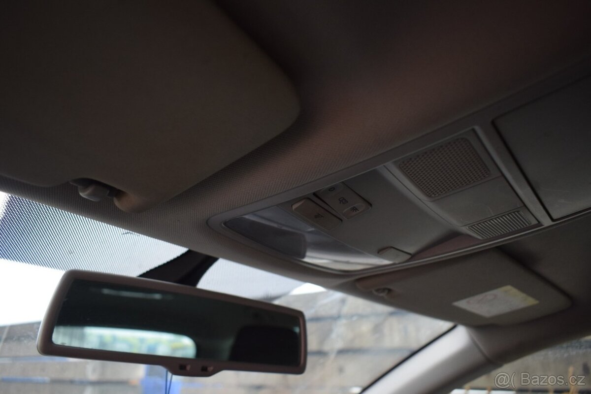 Škoda Octavia III KOMBI 2.0TD EDITION/2015/ - 19