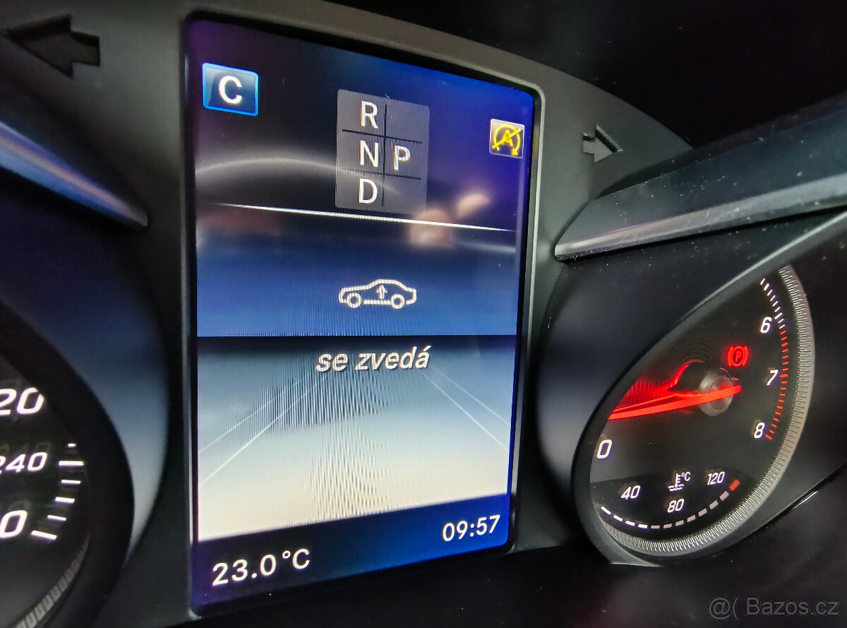 Mercedes-Benz C400 AMG 4M VZDUCH/ACC/NEZ.TOPENÍ/1.MAJ.ČR/LED - 19