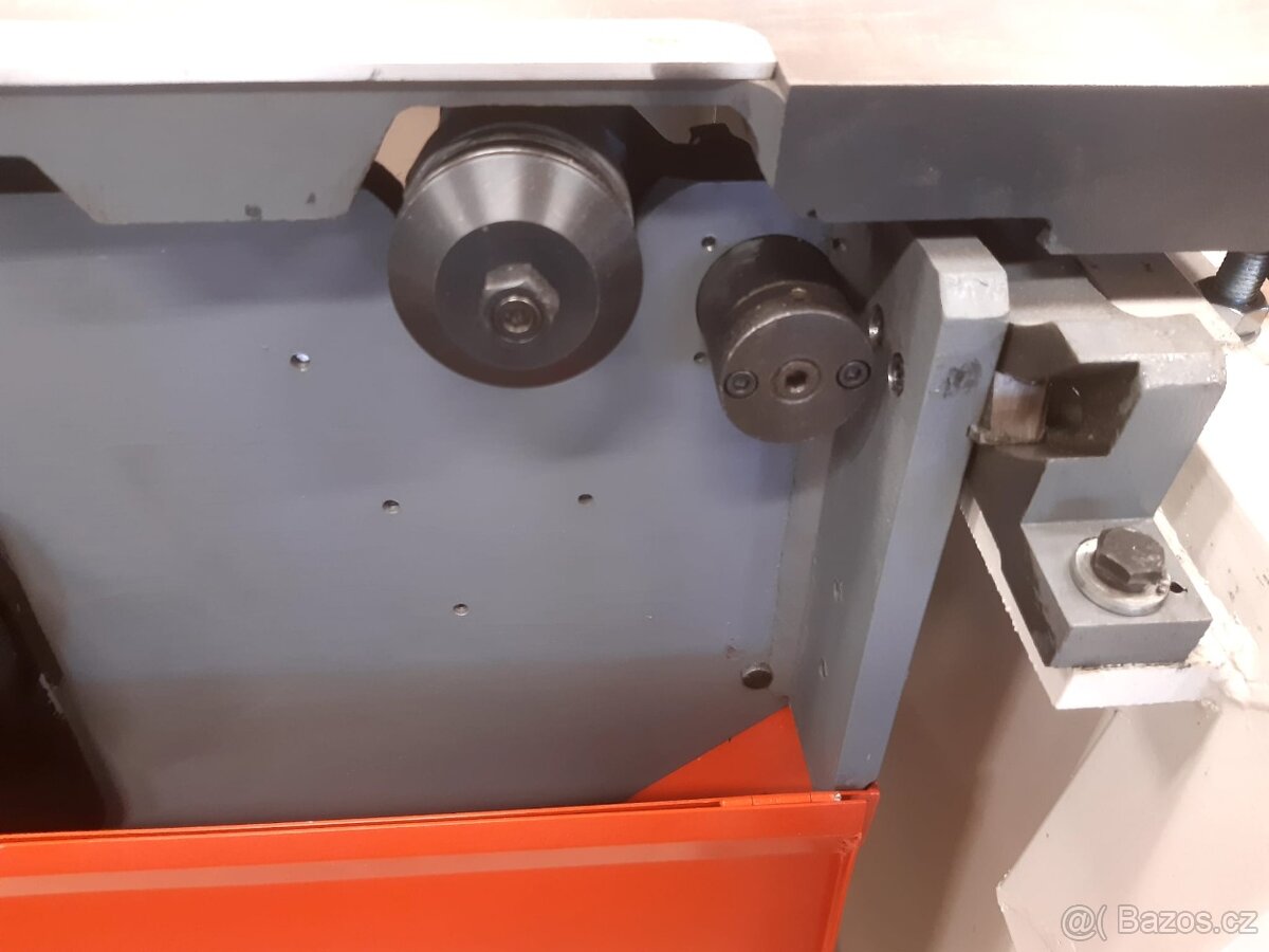 Formátovací pila s 4000 x 410 mm posuvným stolem. - 19