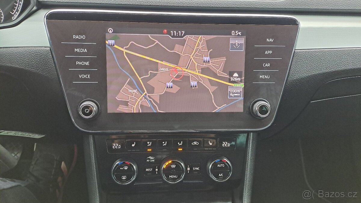 Škoda Superb 1.6 CR TDI Comfort+ NAVI - 19