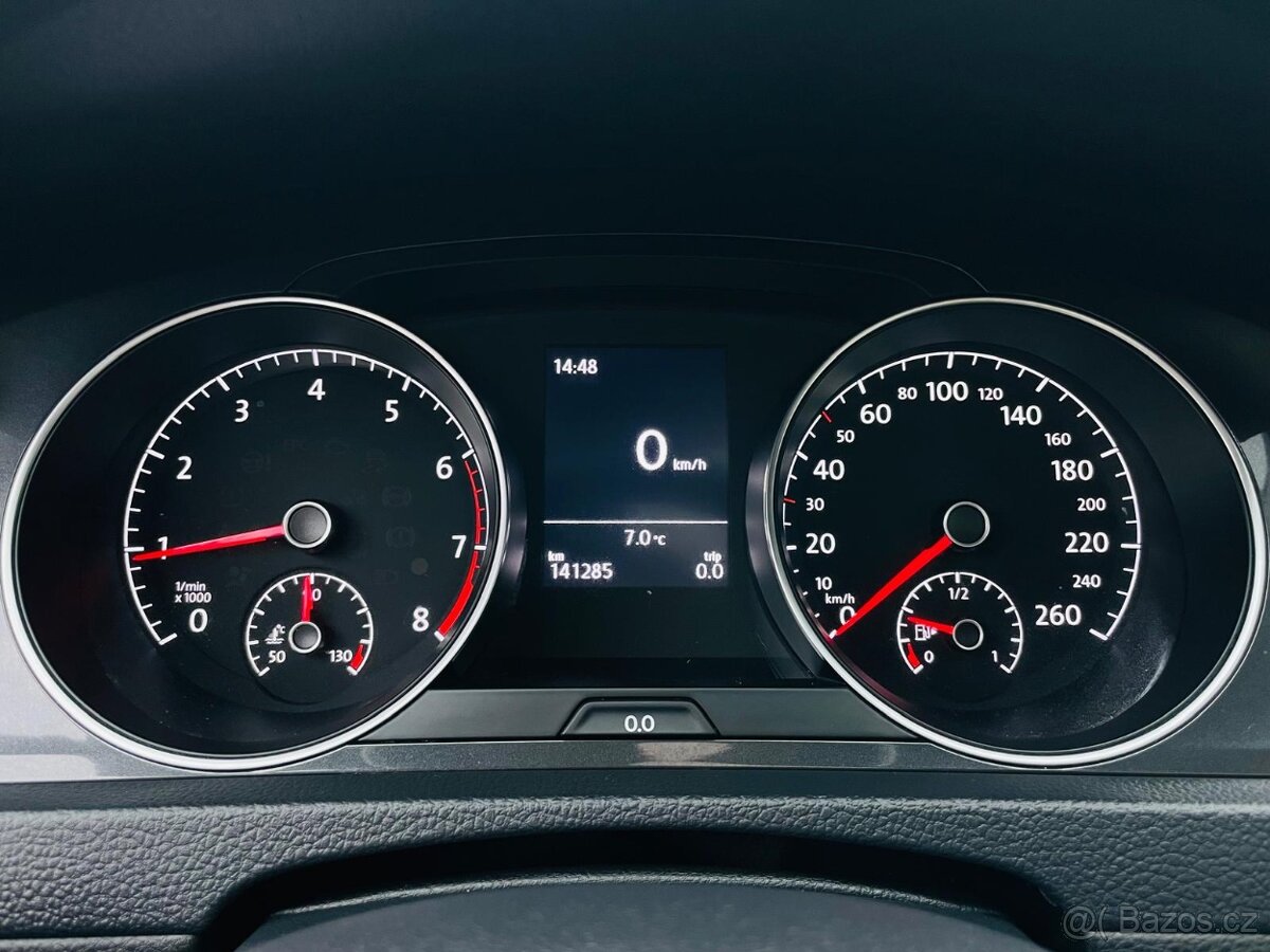 Volkswagen Golf 1.0TSI MANUÁL 1MAJITEL SERVISKA SENZORY PANO - 19