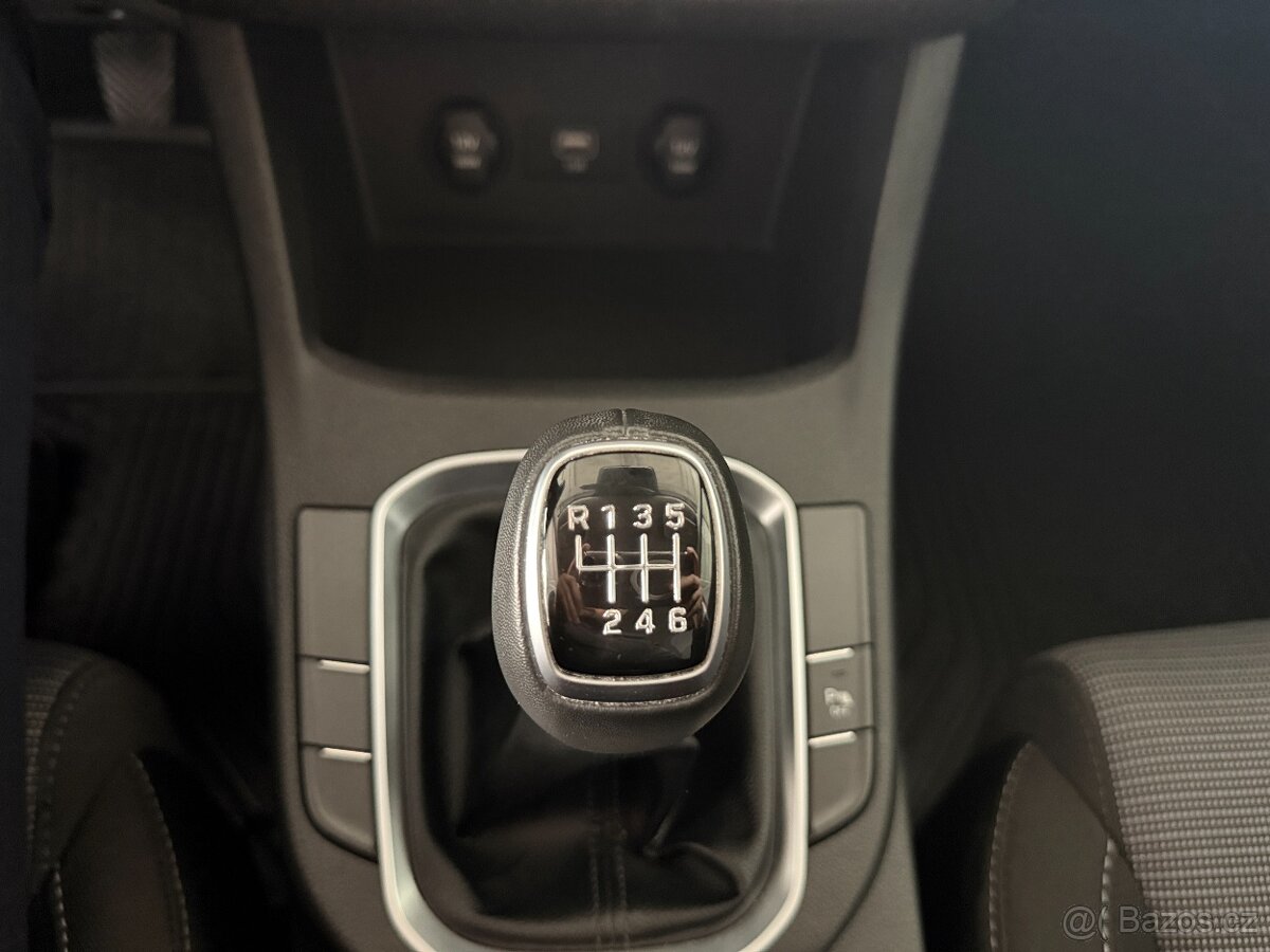 Hyundai i30 1,0 ZÁRUKA,FASTBACK,1.MAJITEL - 19