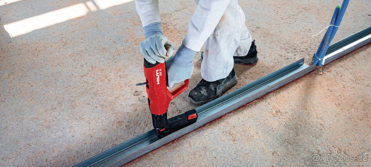 Prachom poháňaná klincovačka Hilti DX 6 MX so zásobníkom - 19