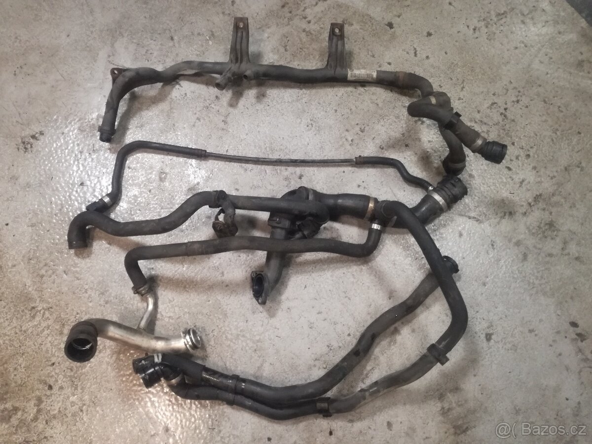 Díly motoru N43B16 - 19