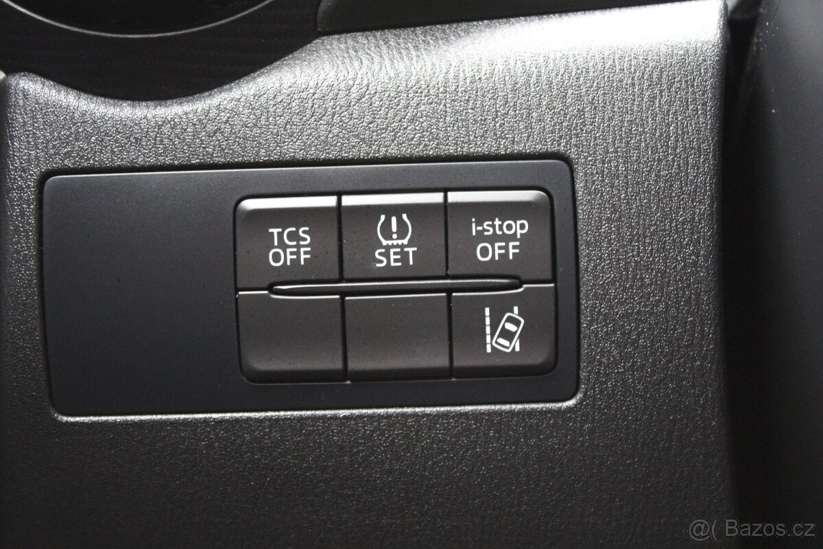 Mazda CX-3 2,0 i ČR,1.MAJITEL,ATTRACTION,2016 - 19