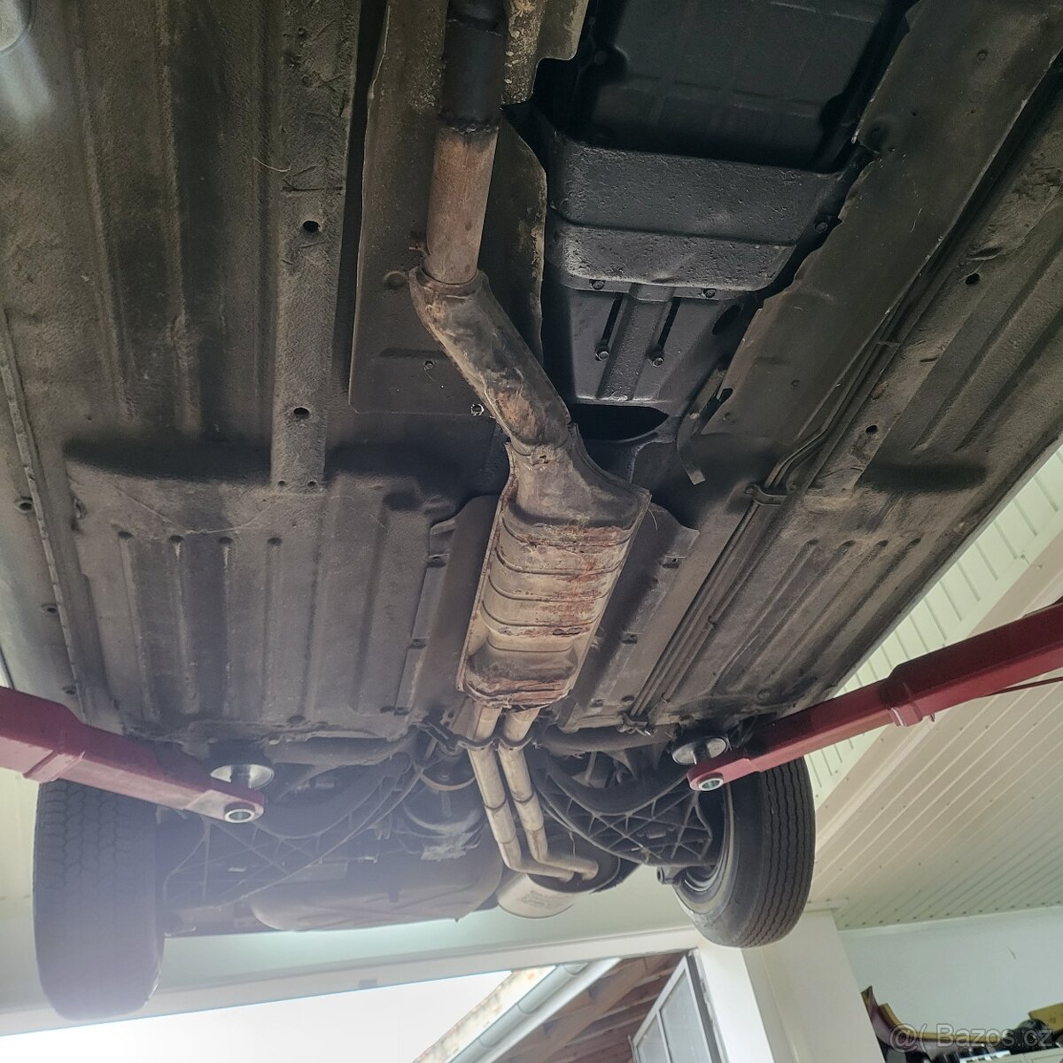 mercedes 500sl r107 - 19