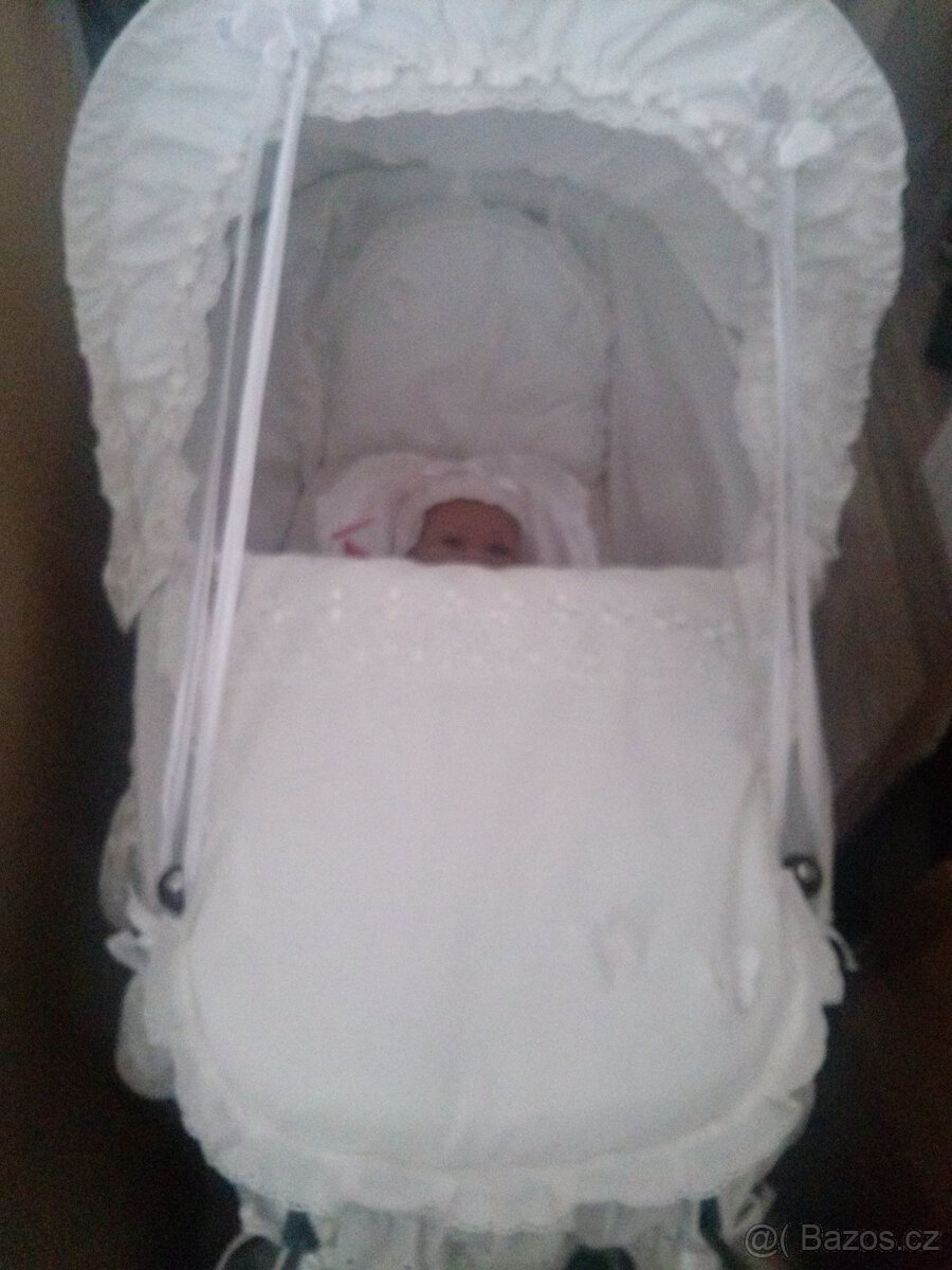 PROUTĚNY KOČAREK S MADEIR. KRAJKOU+ PANENKA ARIES NATAL 33cm - 19