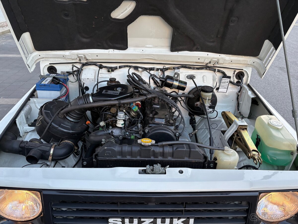 SUZUKI SAMURAI 1.3 - 19