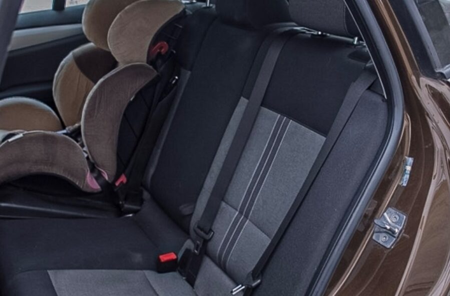 BMW X1 r.2010 , 110kw 4x4 - 19