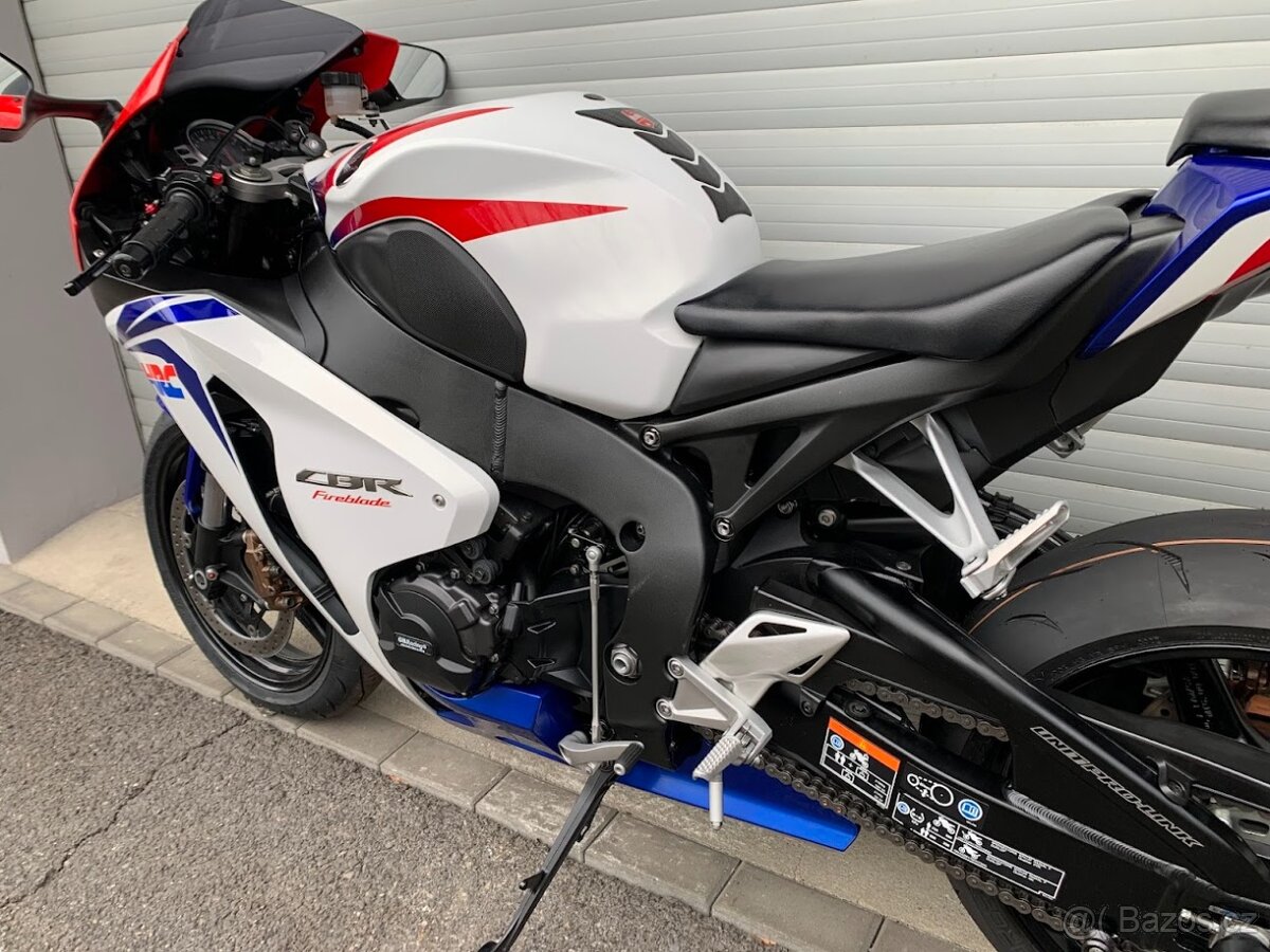 Honda CBR 1000RR 50th anniversary edition - 19