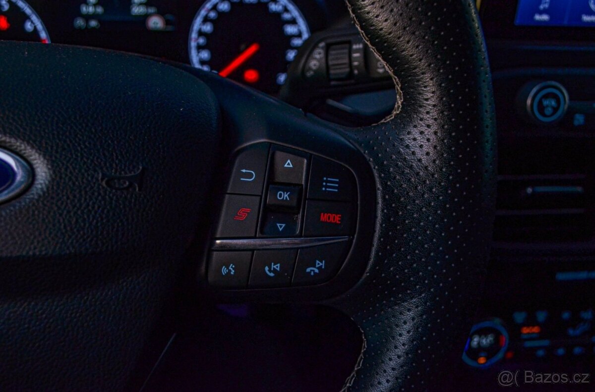 Ford Focus ST 2.3 - 19