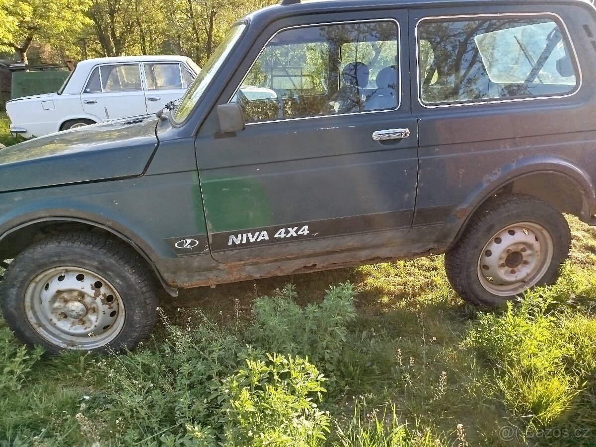 Lada niva 1.7i - 19