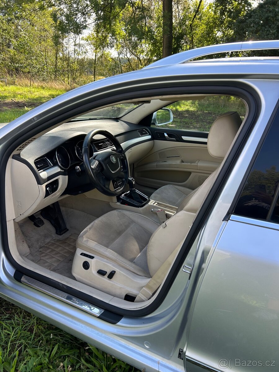 DÍLY Škoda Superb combi 4x4 - 19