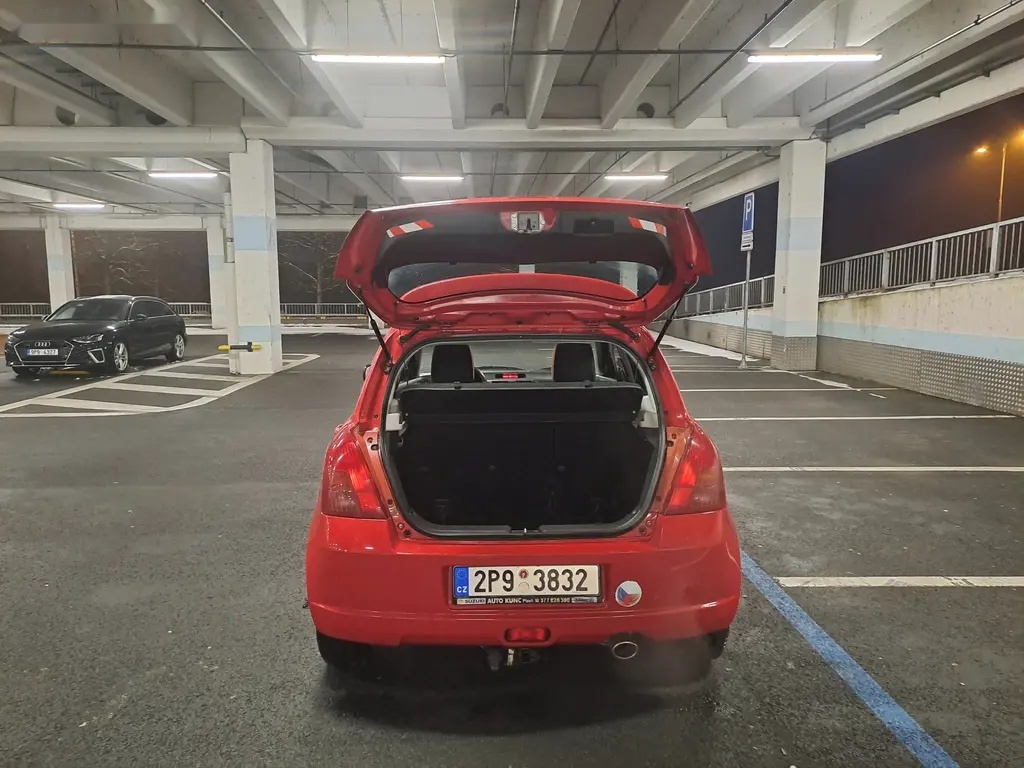 Suzuki Swift, 1.3i ČR 1.MAJ,JIŽ REZERVACE - 19