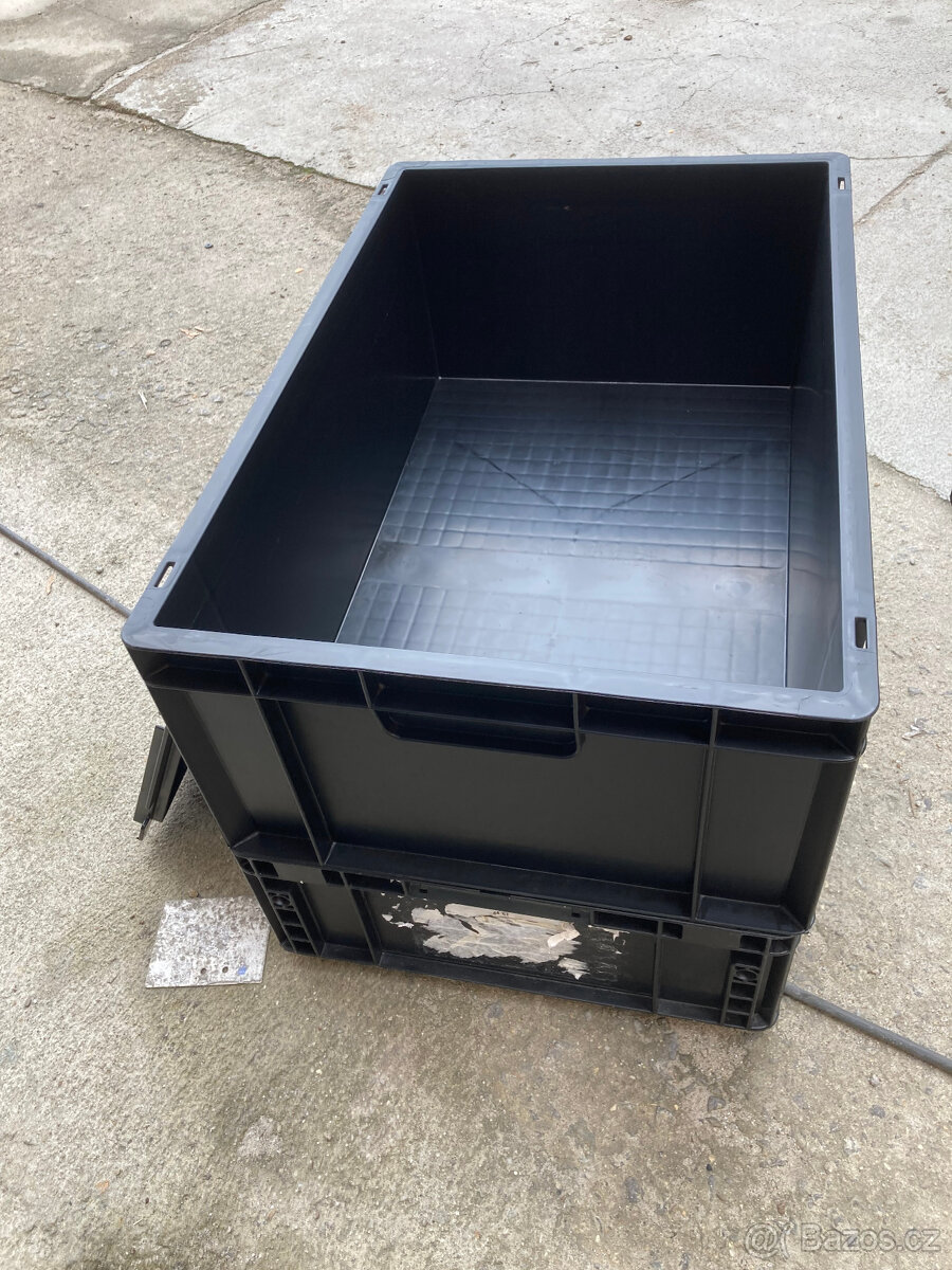 Ukládací box plastový, přepravka s víkem KLT 4622 za 200 kč - 19