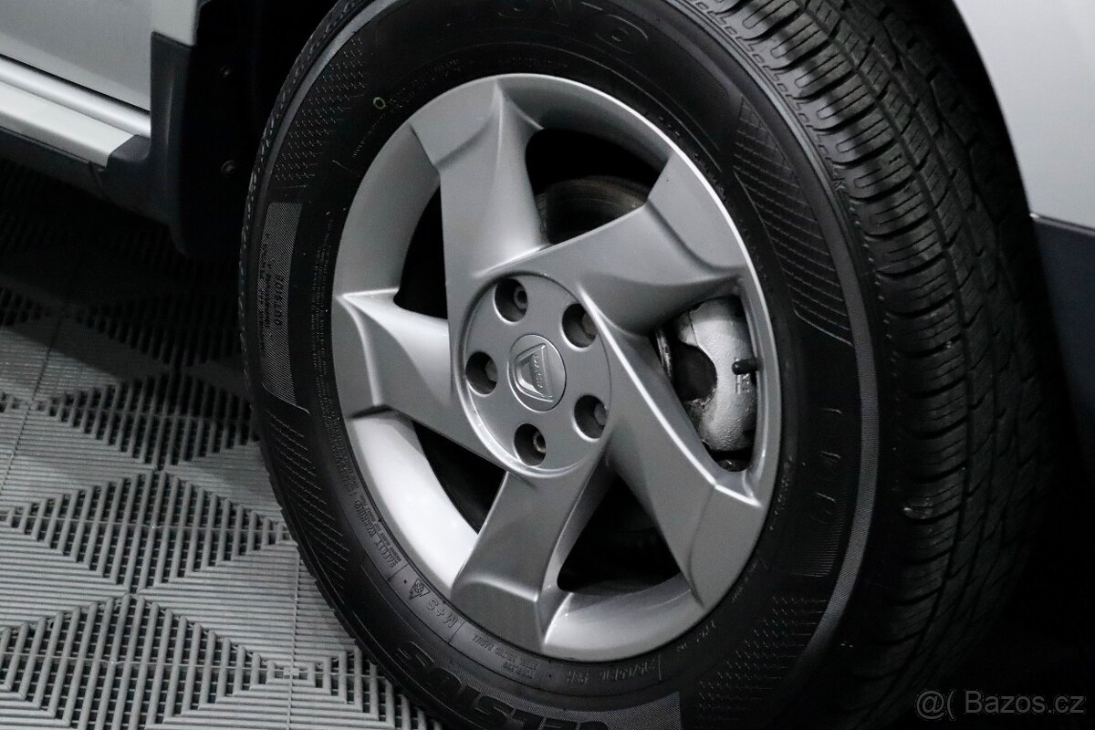 Dacia Duster 1.6i 16v 77kW 107 000 km - 19