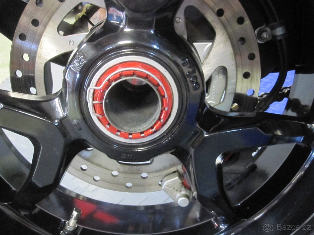 Ducati Multistrada 1200 - 19