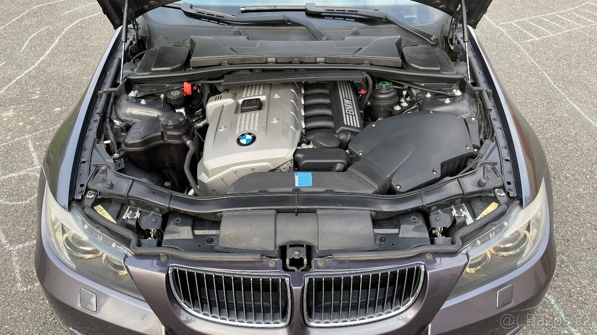 BMW E91 325i XENONY - 19