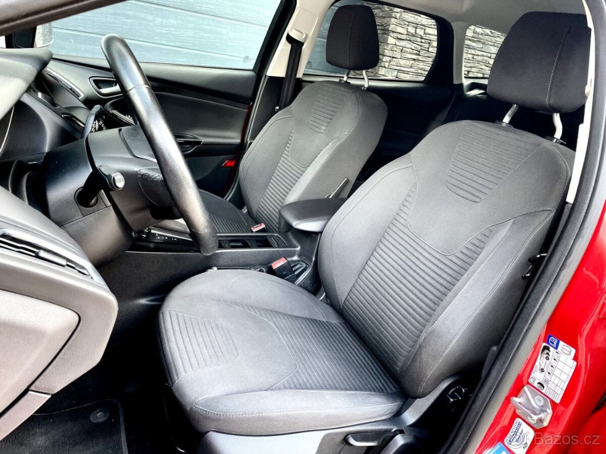 Ford Focus 1.0 Titanium ST Race red - 19