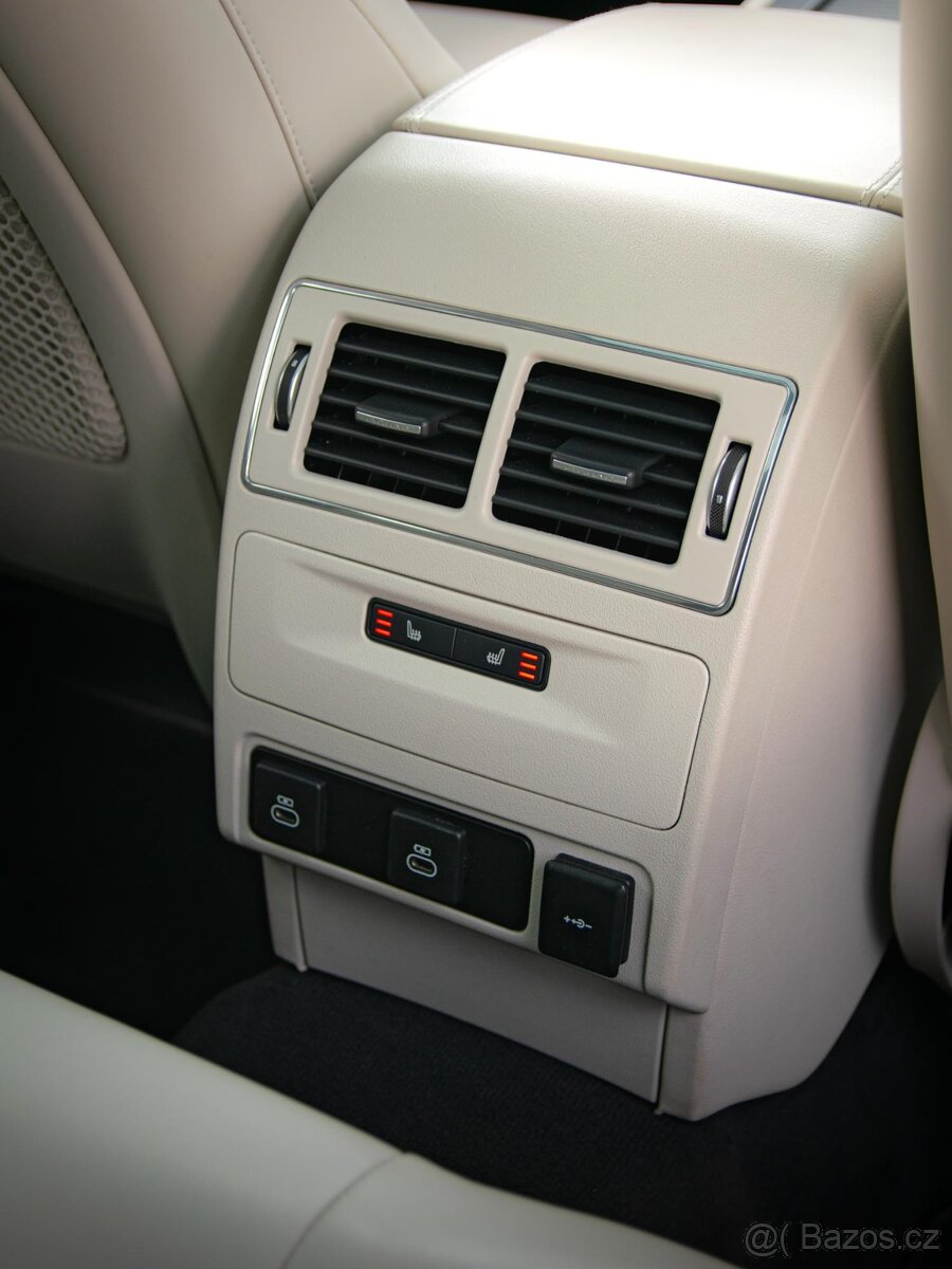 Jaguar F-Pace, D300 AWD 3,0/221kW DPH - 19