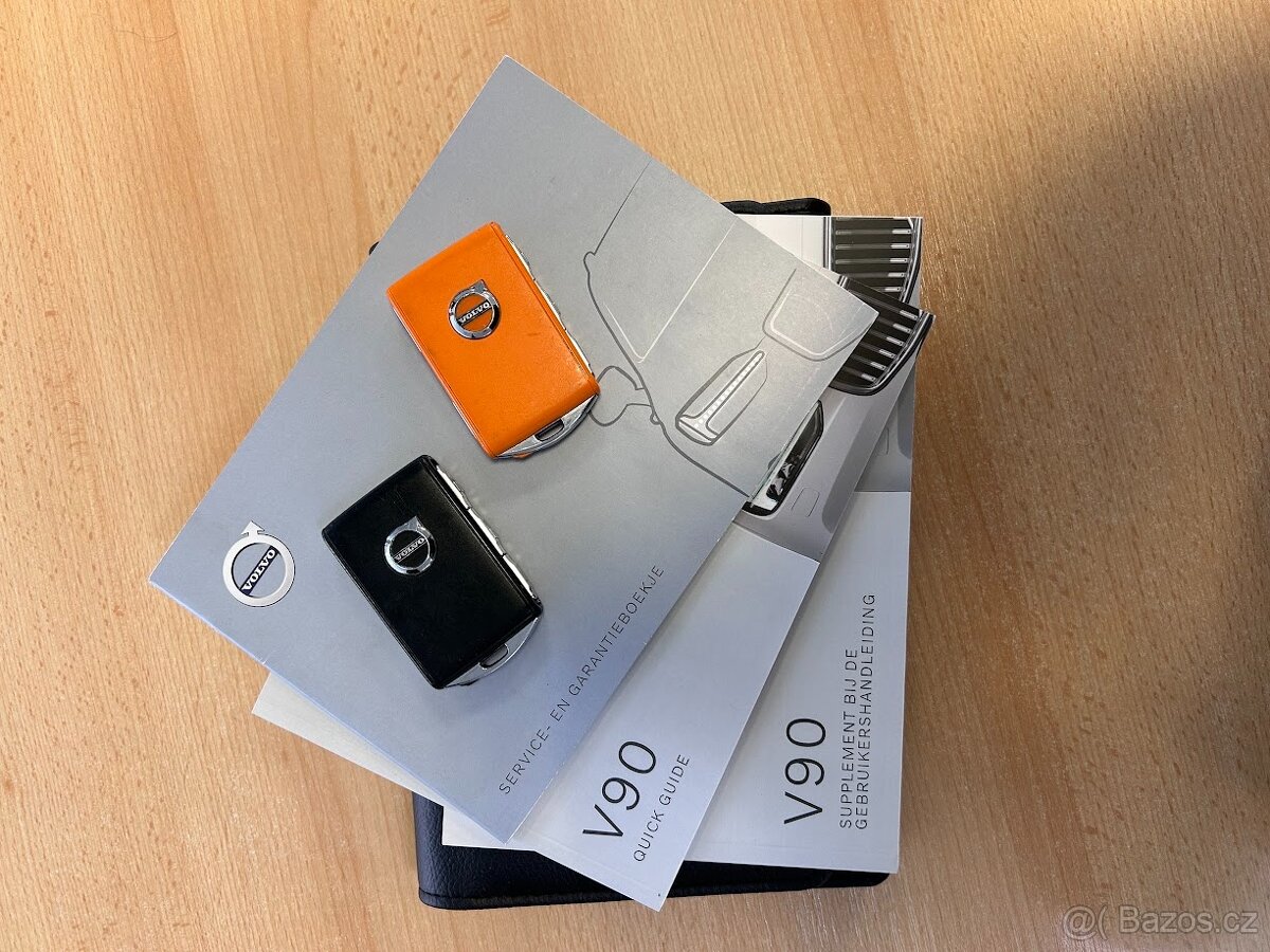 Volvo V90 2021 Momentum Pro DPH - 19