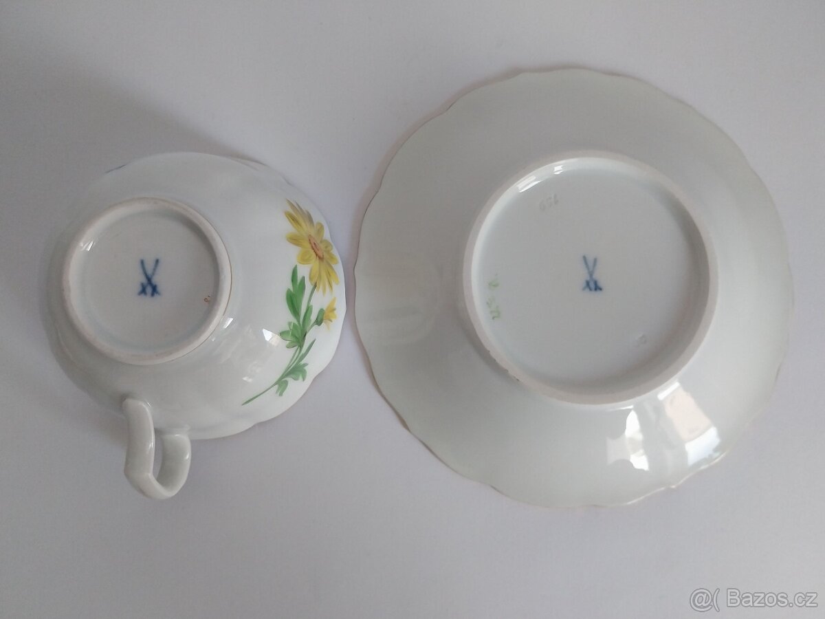 Starožitný porcelánový šálek Míšeň - Meissen - 19