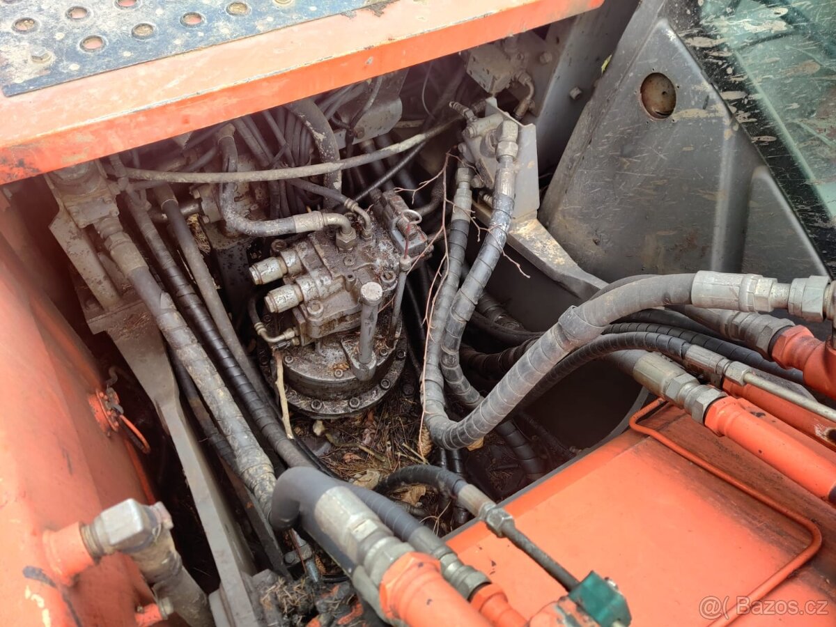 Pásový bagr HITACHI ZX210 LC-3 - 19