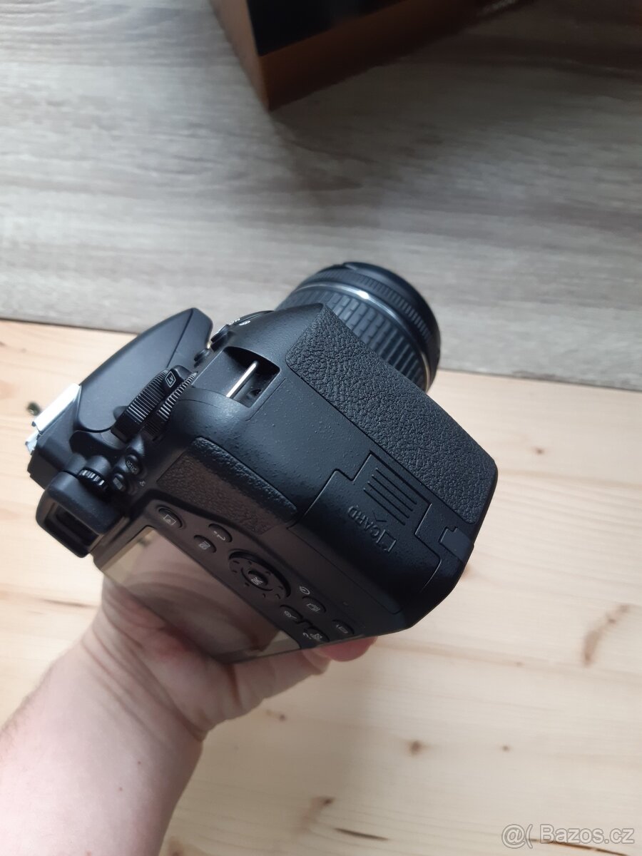 Digitální zrcadlovka Nikon D3500 - 19