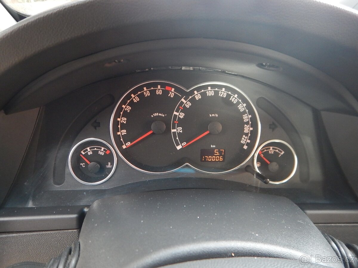 OPEL Meriva 1.4i, DIGIKLIMA, TAŽNÉ - 19