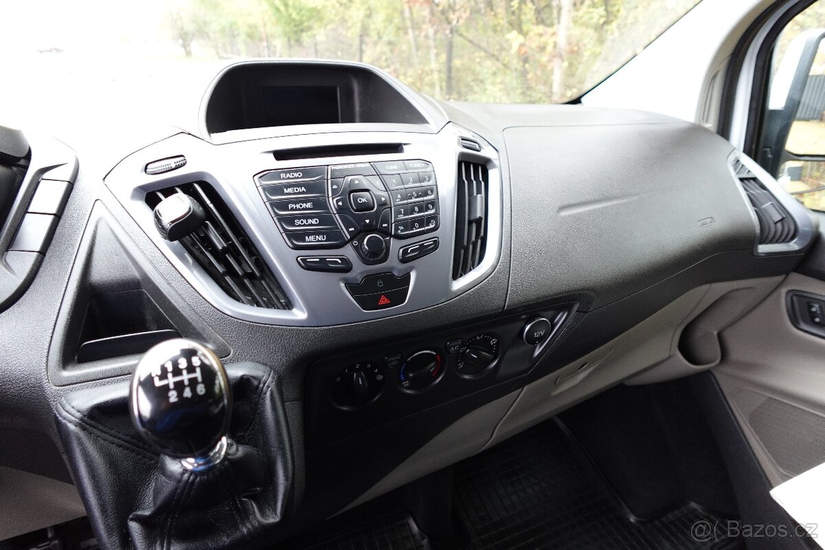 FORD TRANSIT TOURNEO CUSTOM L2H1 8MÍST BUS 2.0TDCI KLIMA - 19