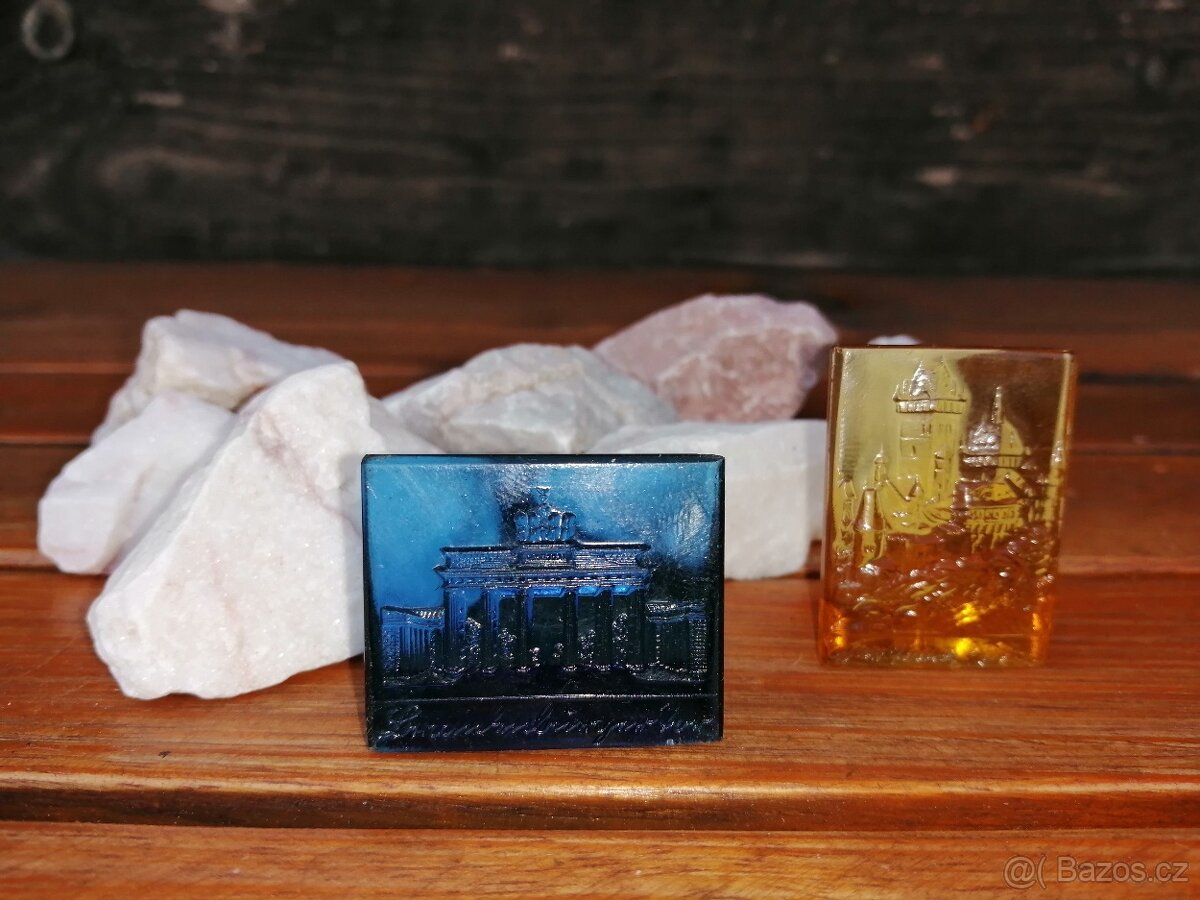 Starožitné skleněné miniaturky - 19