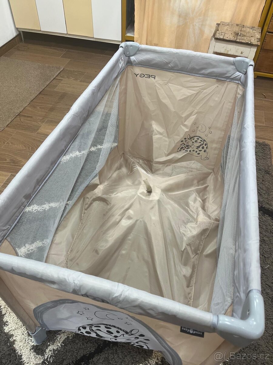 Cestovní postýlka - 19