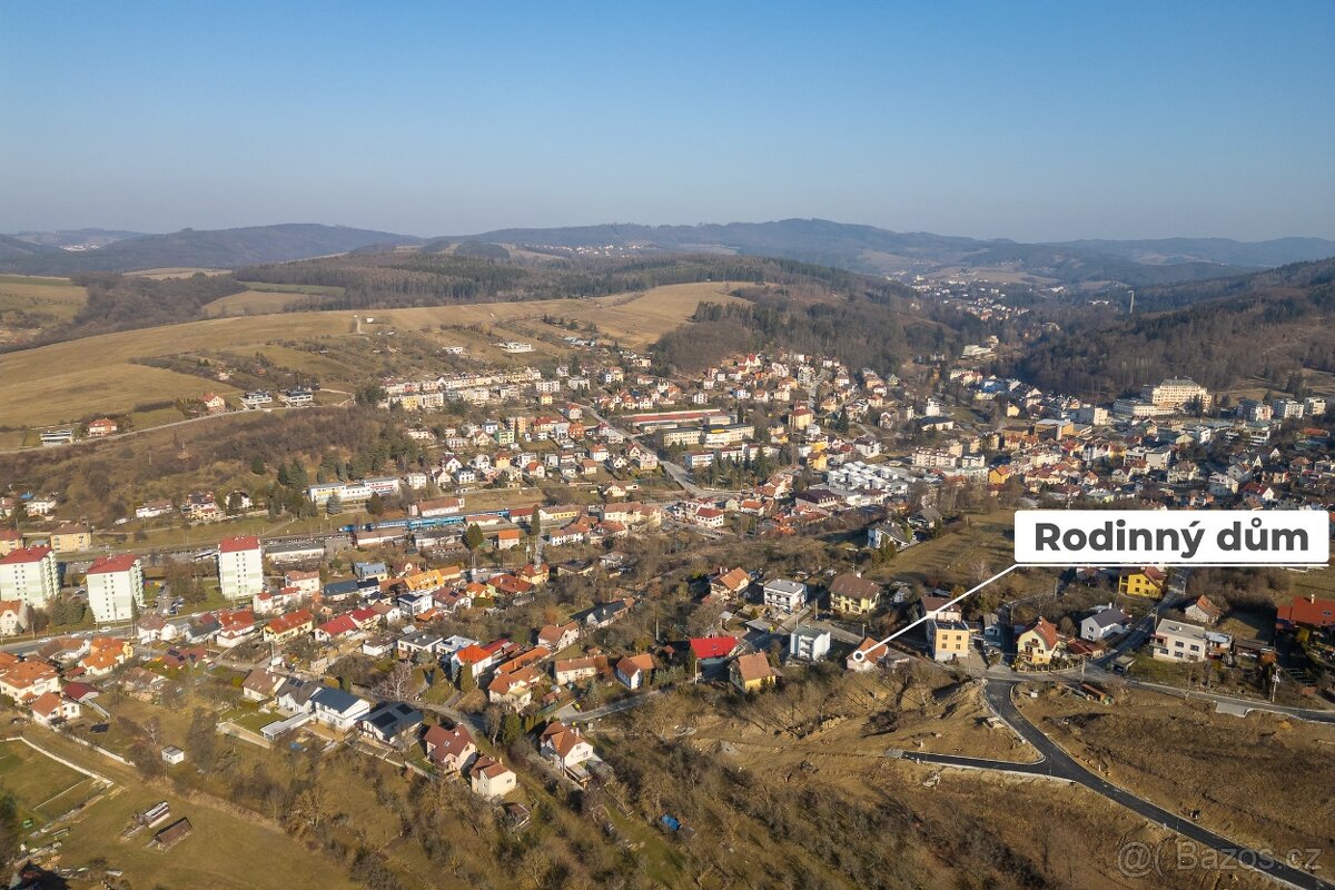 PRODEJ RODINNÉHO DOMU LUHAČOVICE - 19