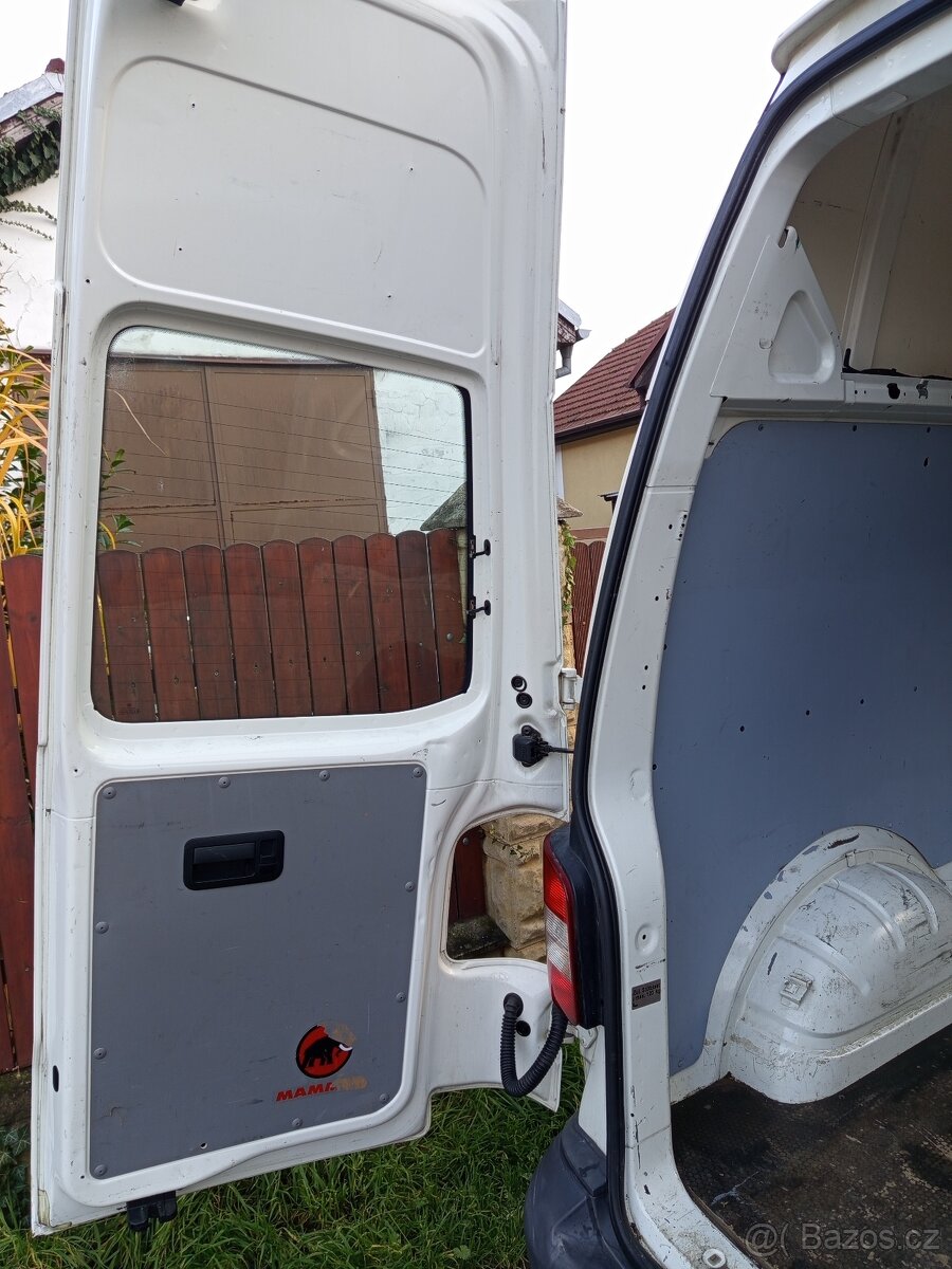Volkswagen Transporter 2.0 TDI T5.1, vysoký L2H2, zachovalý - 19