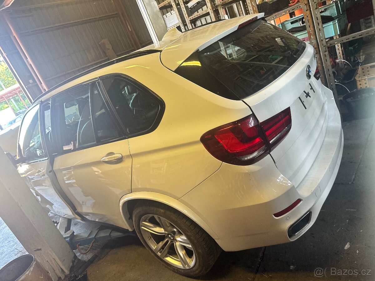 BMW X5 F15 40d Mpaket / nahradni dily / motor N57D30Z 230kW - 19