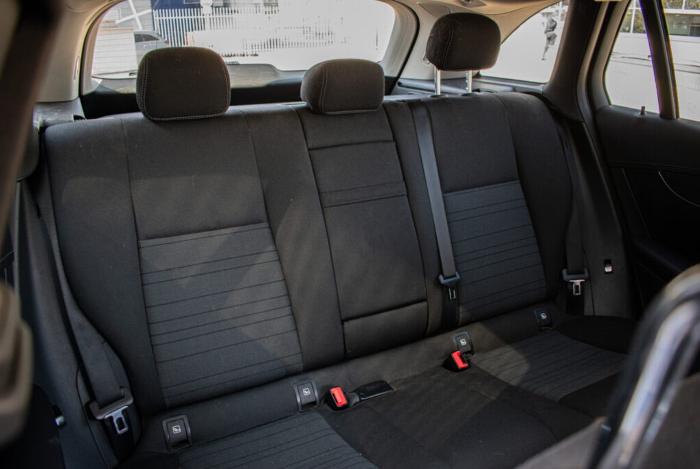 Mercedes-Benz GLC SUV 350 e 4MATIC A/T - 19