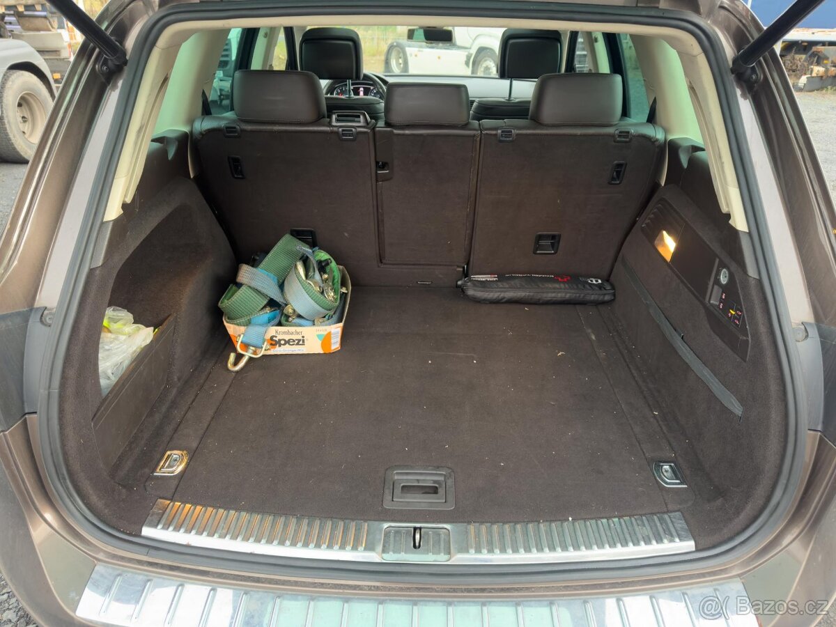 Volkswagen Touareg, 3.0 V6, highline, vzduch, pano - 19