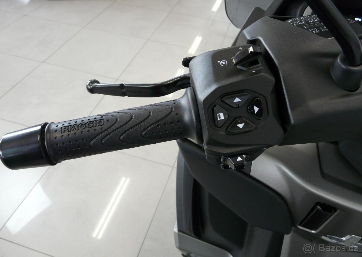 Piaggio MP3 530 Exclusive - 19