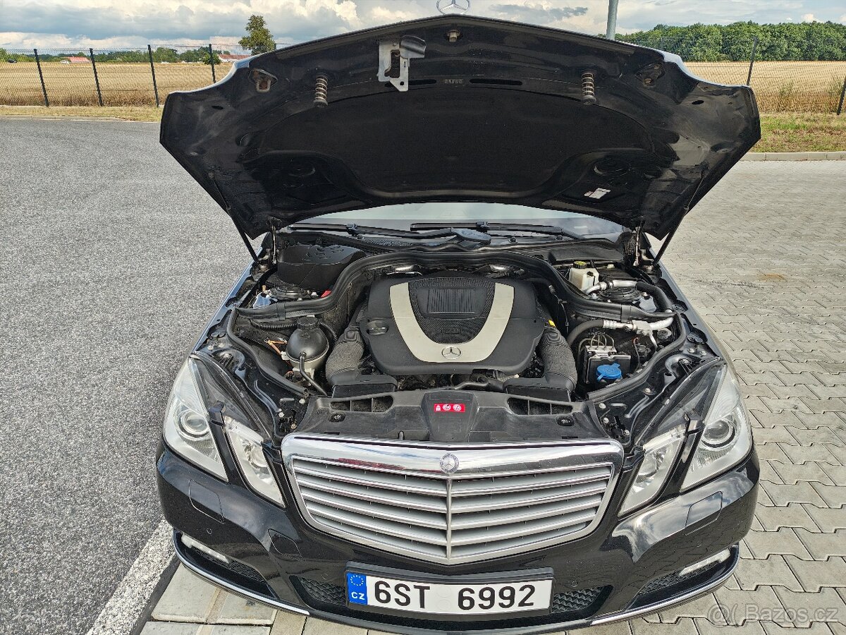 Mercedes-Benz E350 CGI - 19