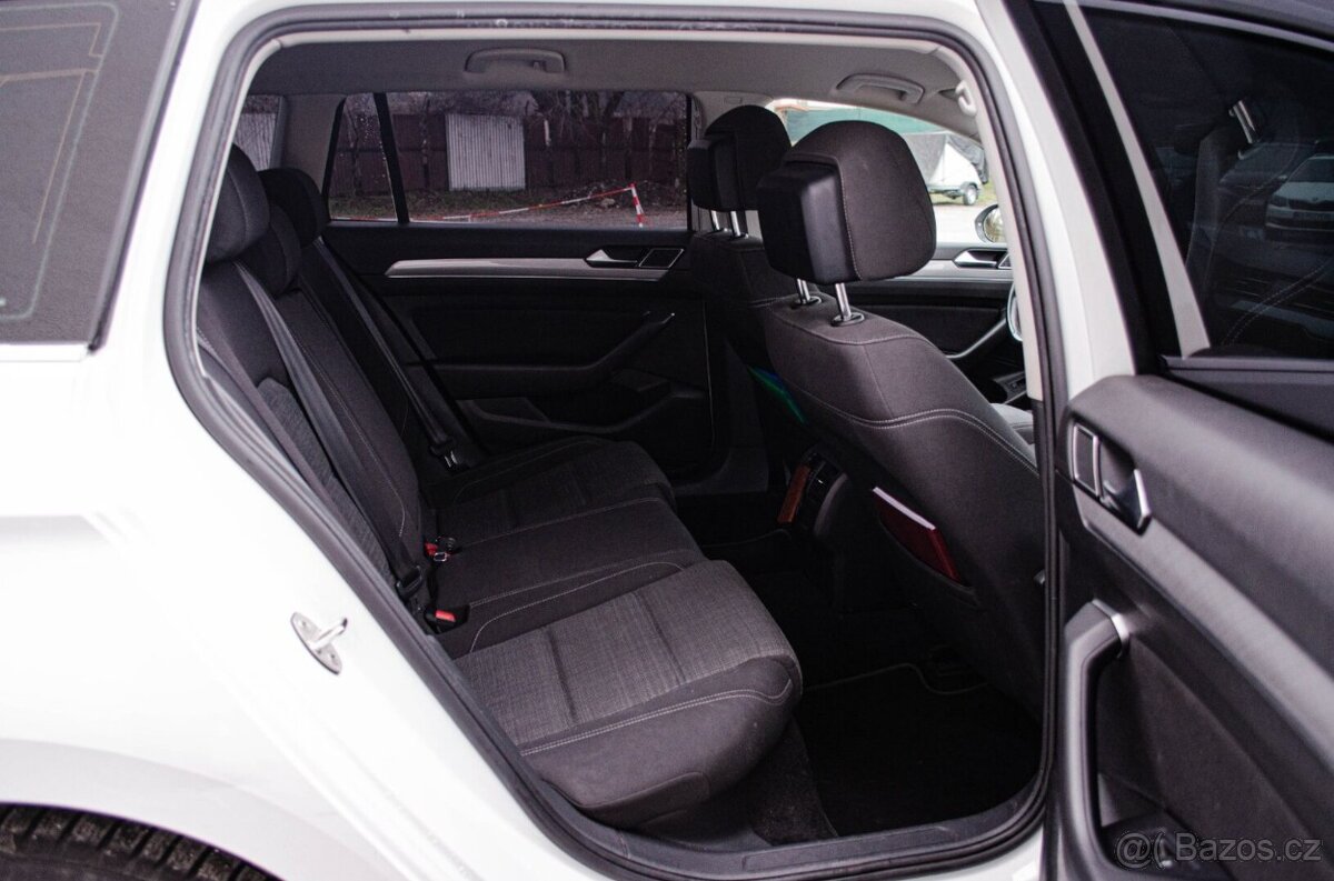 Volkswagen Passat Variant 2.0 TDI DSG - 19
