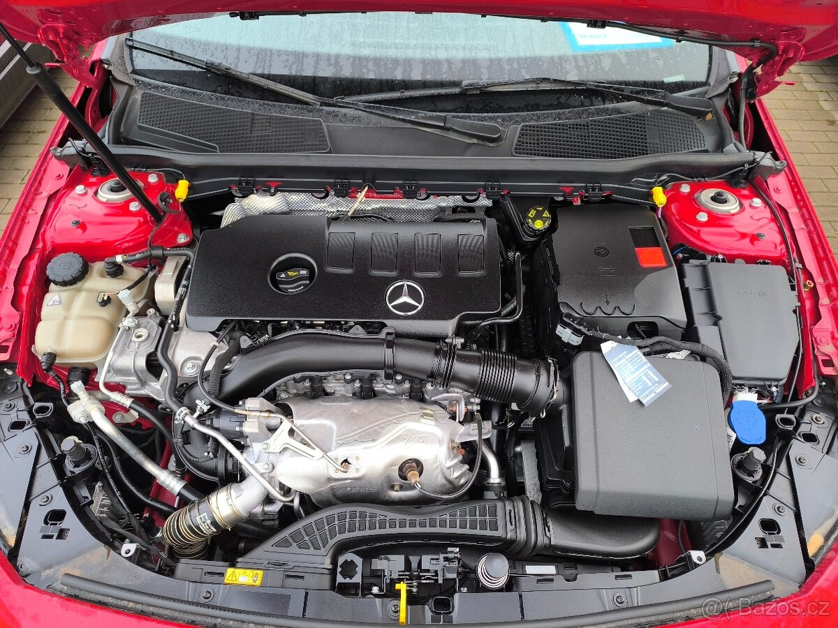 Mercedes-Benz třídy A 220 CDi 4matic Premium+ Business Paket - 19