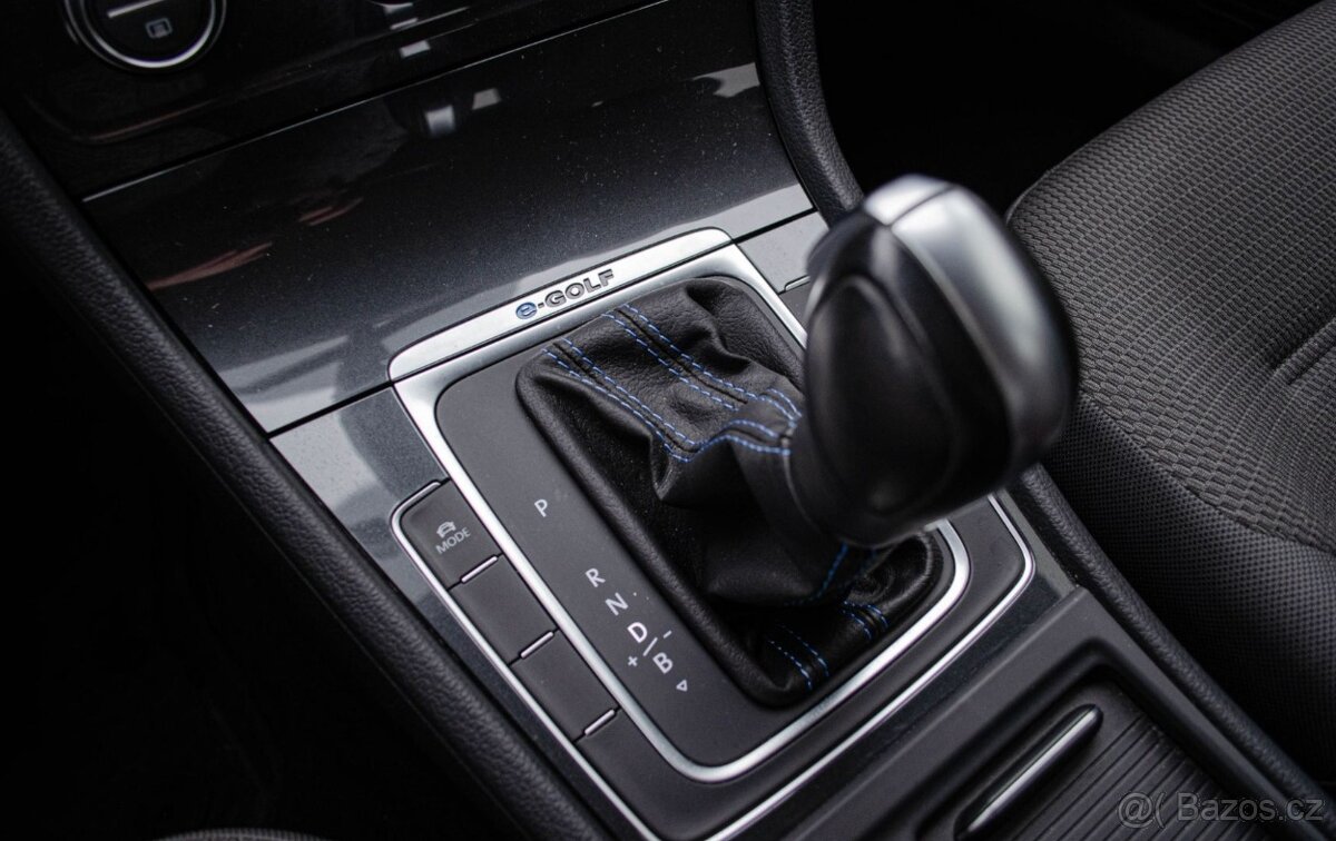 Volkswagen Golf e - 19